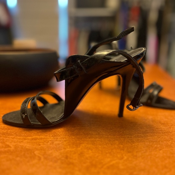 Manolo Blahnik black heel straps sandal - Picture 4 of 4